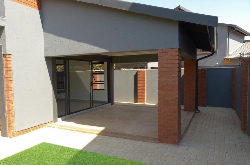 3 Bedroom Property for Sale in Green Hills Gauteng