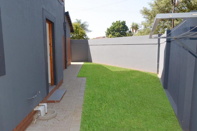 3 Bedroom Property for Sale in Green Hills Gauteng