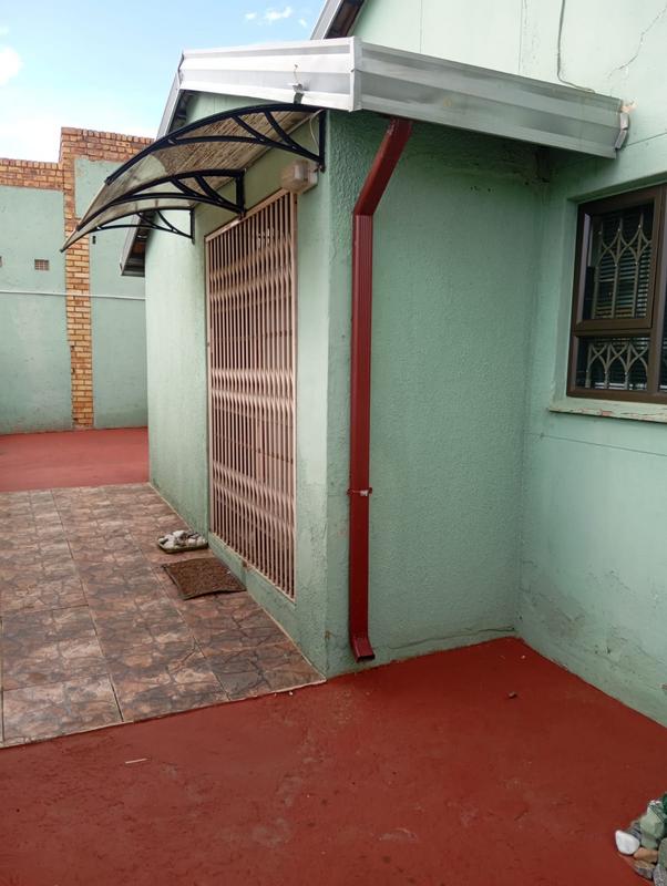 To Let 3 Bedroom Property for Rent in Vosloorus Ext 25 Gauteng