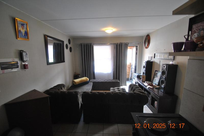 2 Bedroom Property for Sale in Alveda Park Gauteng