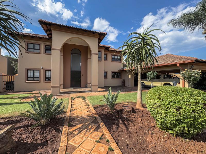 5 Bedroom Property for Sale in Midstream Estate Gauteng