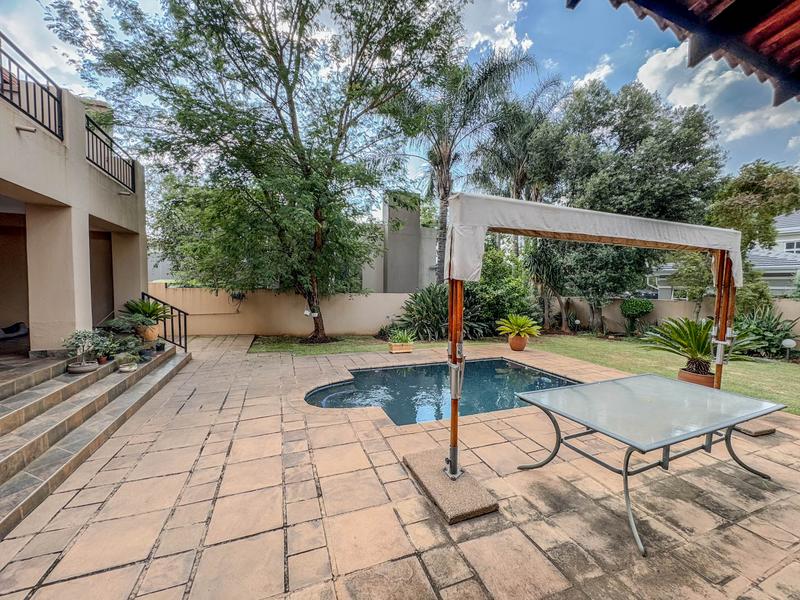 5 Bedroom Property for Sale in Midstream Estate Gauteng