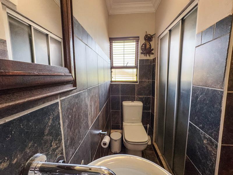 5 Bedroom Property for Sale in Midstream Estate Gauteng