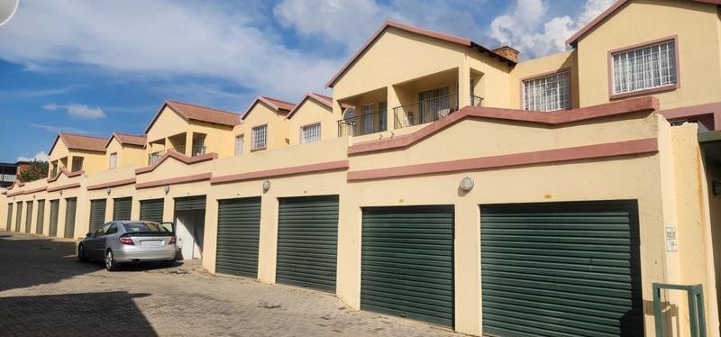 2 Bedroom Property for Sale in Marlands Gauteng