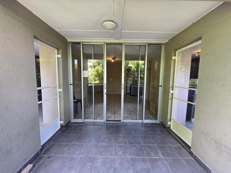 To Let 2 Bedroom Property for Rent in Braamfontein Gauteng