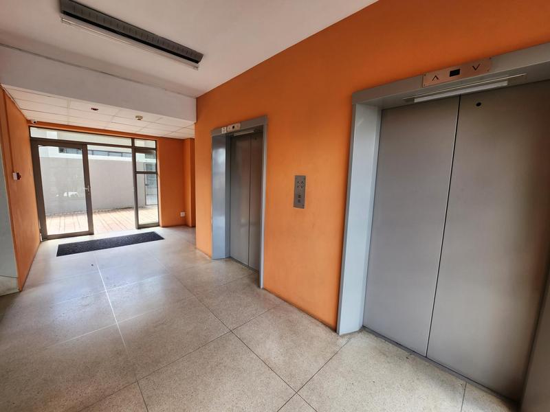 To Let 1 Bedroom Property for Rent in Richmond Gauteng