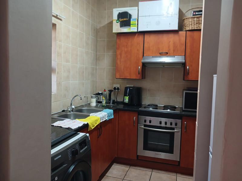 To Let 2 Bedroom Property for Rent in Lonehill Gauteng