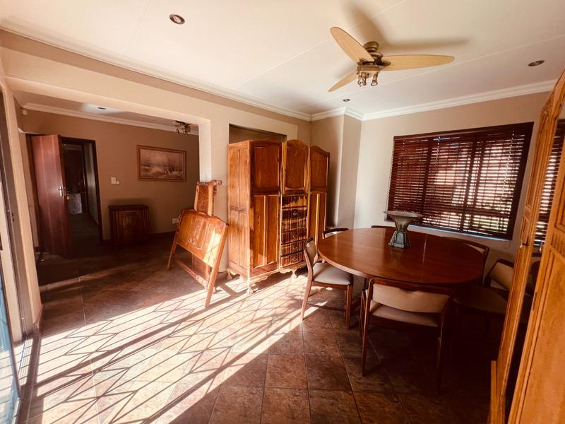 4 Bedroom Property for Sale in Florauna Gauteng