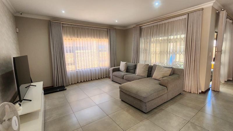 3 Bedroom Property for Sale in Brackenhurst Gauteng