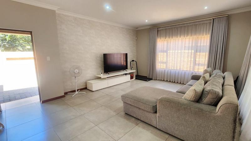 3 Bedroom Property for Sale in Brackenhurst Gauteng