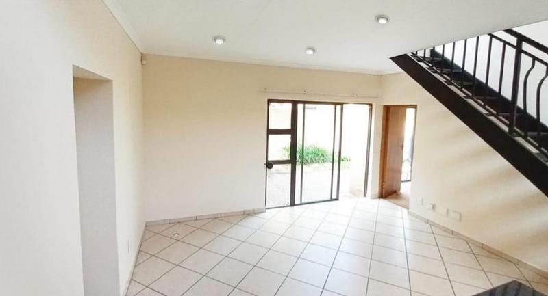 2 Bedroom Property for Sale in New Redruth Gauteng