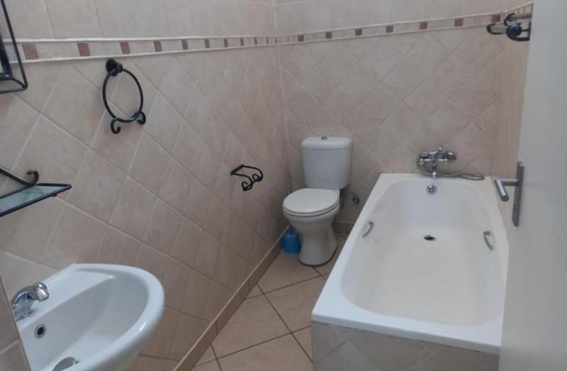 2 Bedroom Property for Sale in New Redruth Gauteng