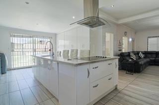 3 Bedroom Property for Sale in Raceview Gauteng