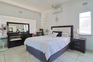 3 Bedroom Property for Sale in Raceview Gauteng