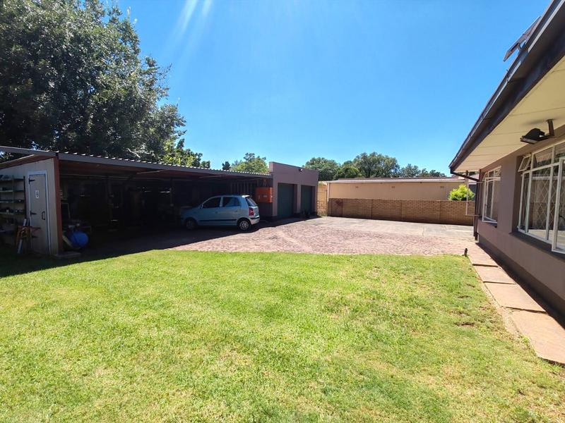 4 Bedroom Property for Sale in Meyerton Central Gauteng