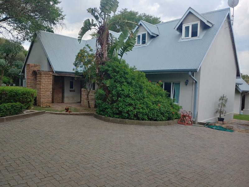 4 Bedroom Property for Sale in North Riding Gauteng