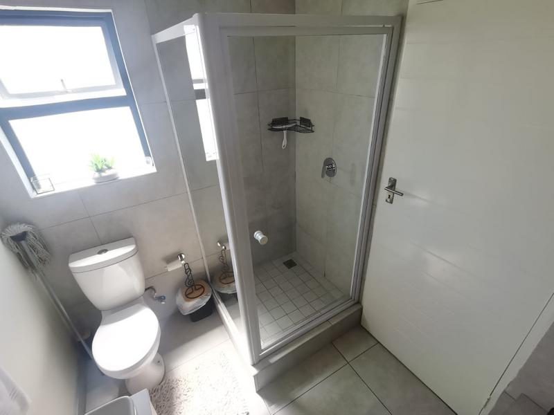 To Let 1 Bedroom Property for Rent in Modderfontein Gauteng