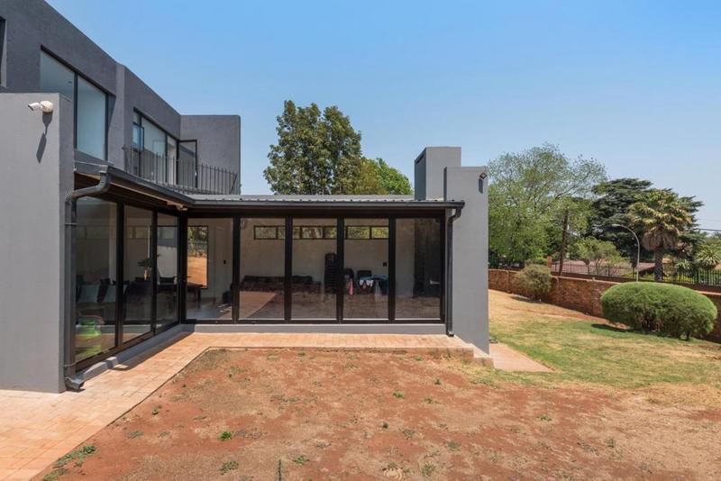 3 Bedroom Property for Sale in Bedfordview Gauteng