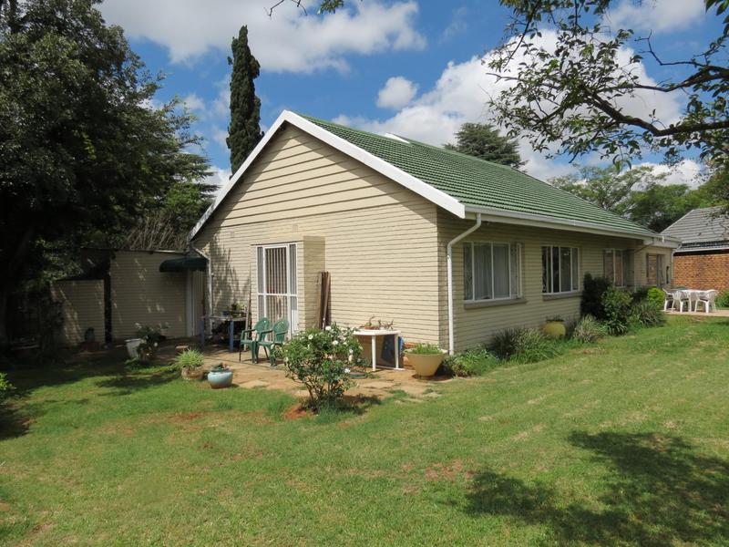 3 Bedroom Property for Sale in Parkdene Gauteng