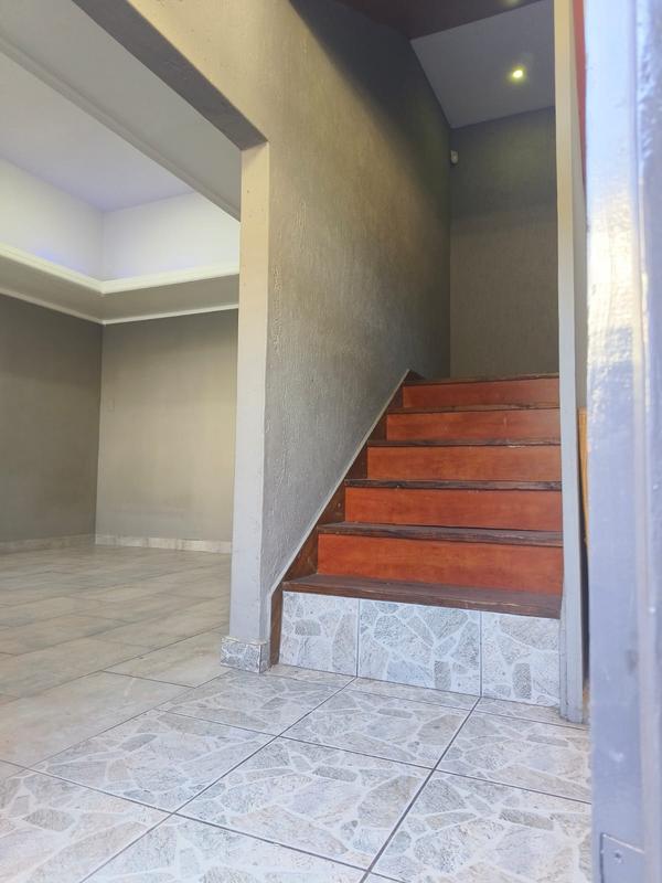 To Let 1 Bedroom Property for Rent in Kensington Gauteng