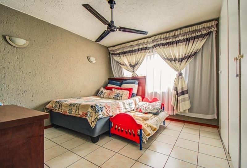 2 Bedroom Property for Sale in Malvern East Gauteng