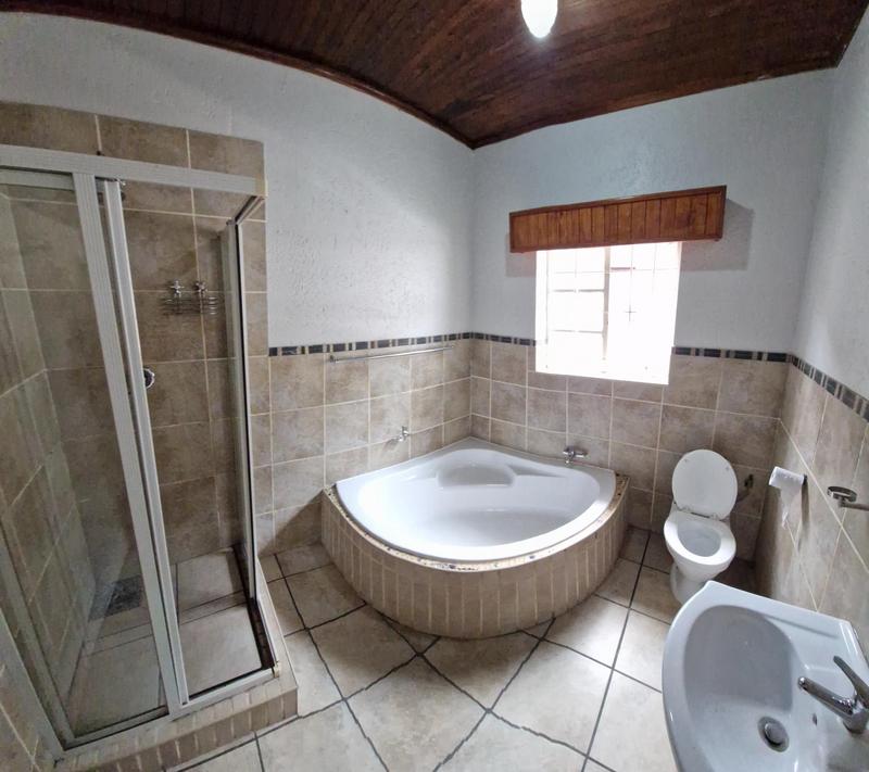 To Let 3 Bedroom Property for Rent in Brenthurst Gauteng