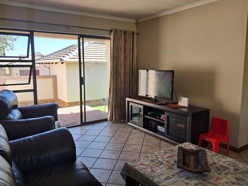 To Let 2 Bedroom Property for Rent in Valley View Estate Gauteng