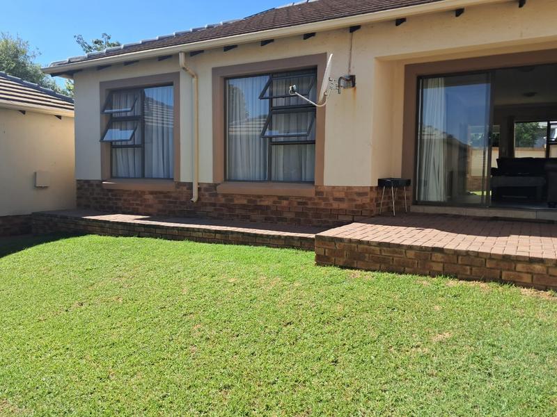 To Let 2 Bedroom Property for Rent in Valley View Estate Gauteng