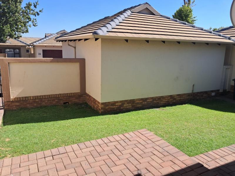 To Let 2 Bedroom Property for Rent in Valley View Estate Gauteng