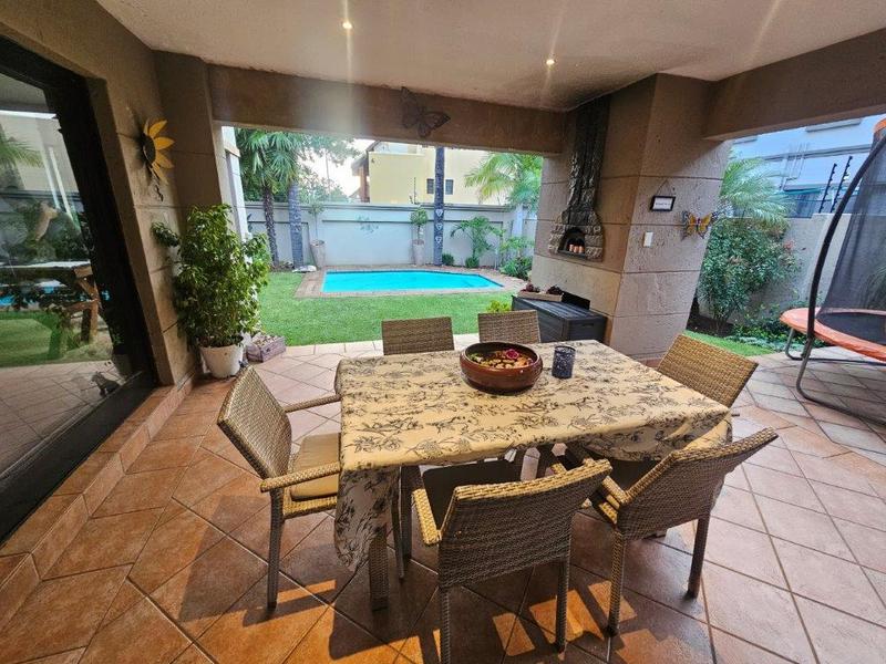 4 Bedroom Property for Sale in Eden Glen Gauteng