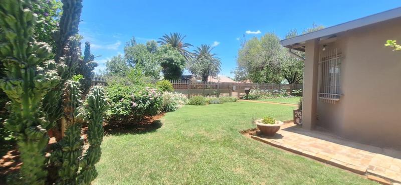 4 Bedroom Property for Sale in Carletonville Central Gauteng