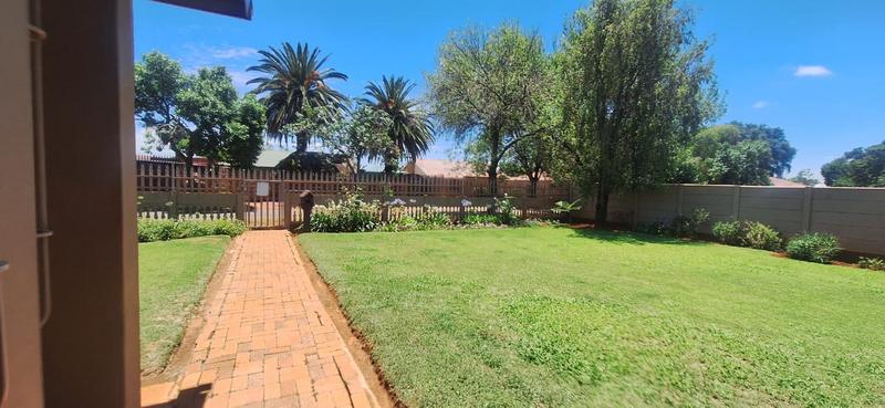 4 Bedroom Property for Sale in Carletonville Central Gauteng