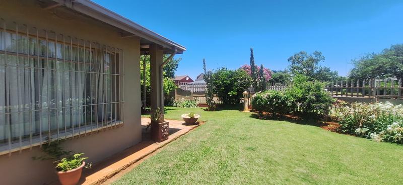 4 Bedroom Property for Sale in Carletonville Central Gauteng