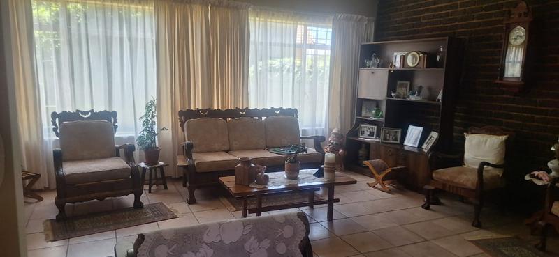 3 Bedroom Property for Sale in Carletonville Central Gauteng