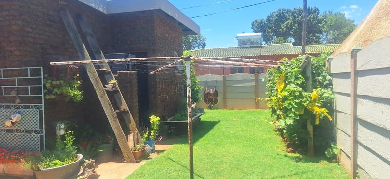 3 Bedroom Property for Sale in Carletonville Central Gauteng