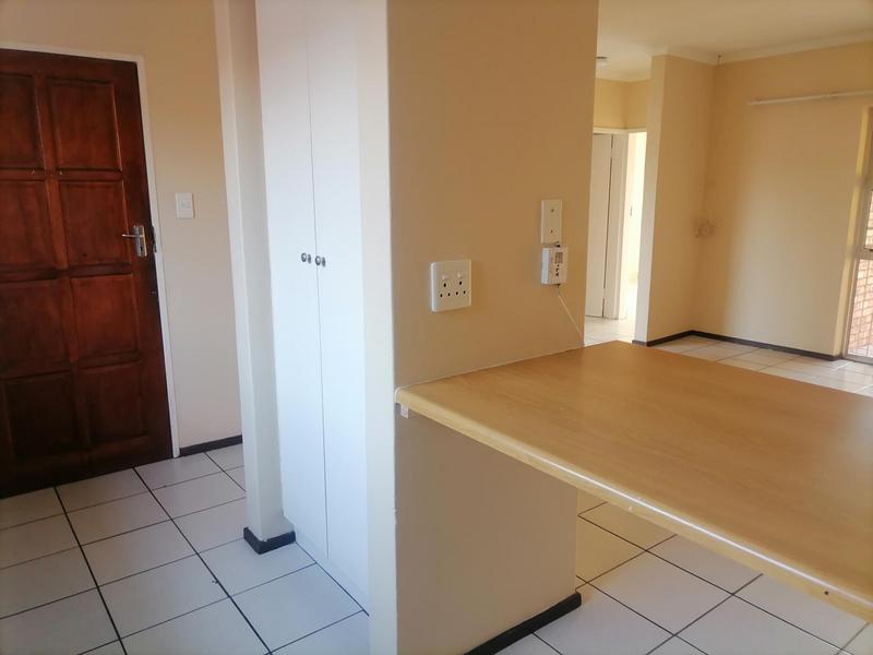 To Let 2 Bedroom Property for Rent in Pierre Van Ryneveld Gauteng