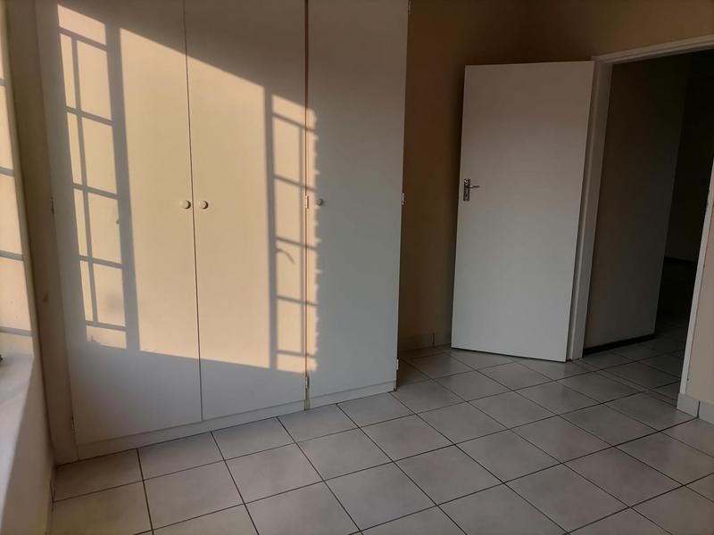 To Let 2 Bedroom Property for Rent in Pierre Van Ryneveld Gauteng