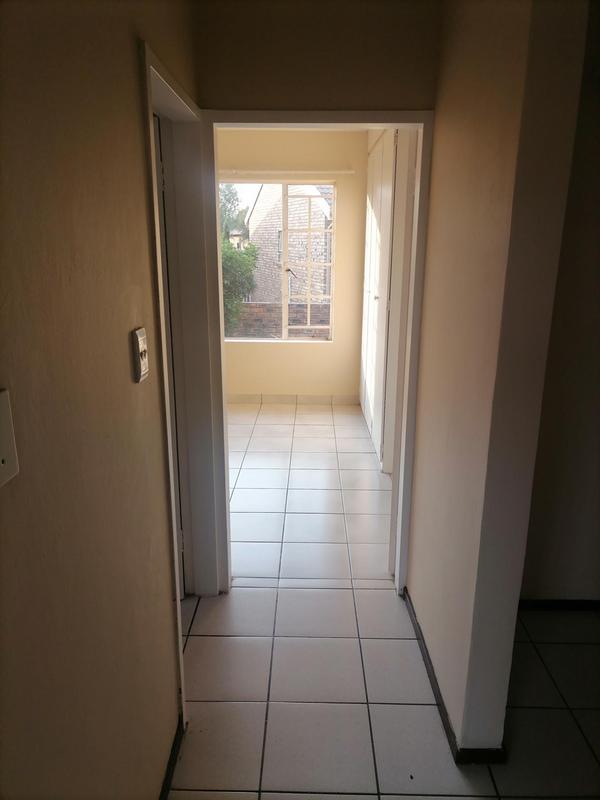 To Let 2 Bedroom Property for Rent in Pierre Van Ryneveld Gauteng