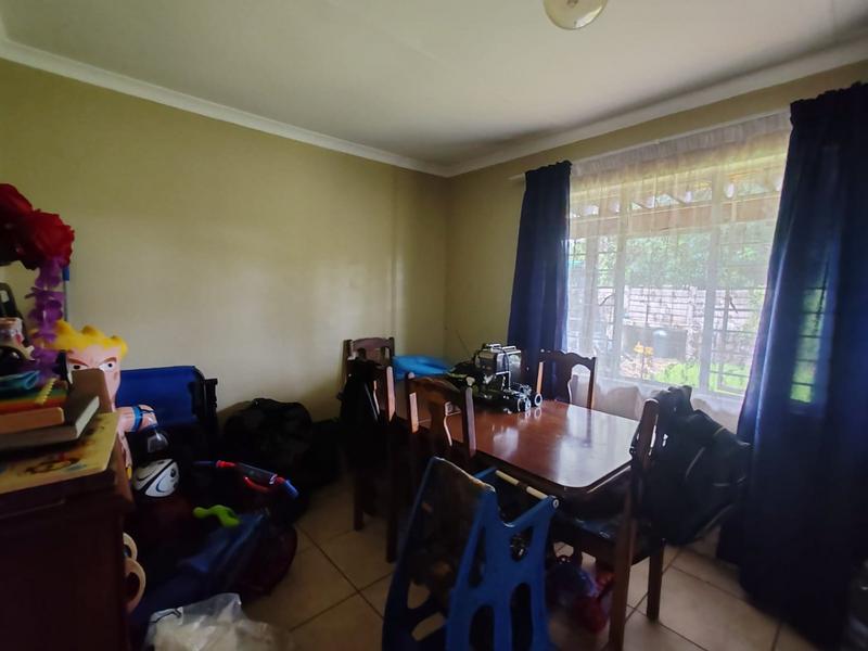 5 Bedroom Property for Sale in Claremont Gauteng