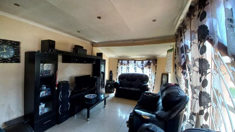 3 Bedroom Property for Sale in Kwaggasrand Gauteng