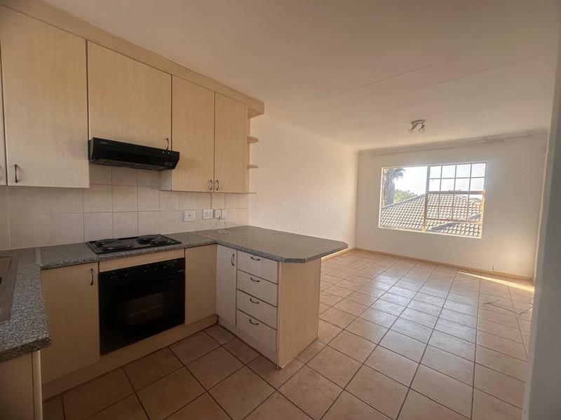 2 Bedroom Property for Sale in Heuwelsig Estate Gauteng