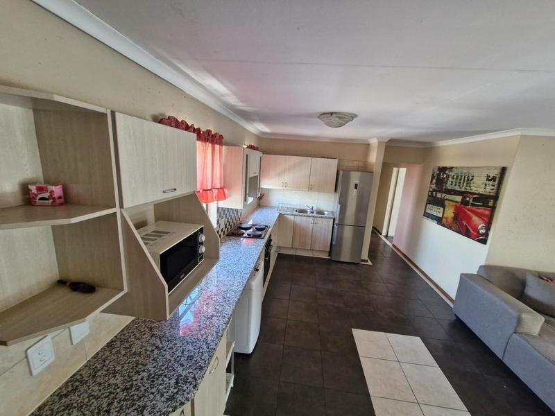 2 Bedroom Property for Sale in Gosforth Park Gauteng