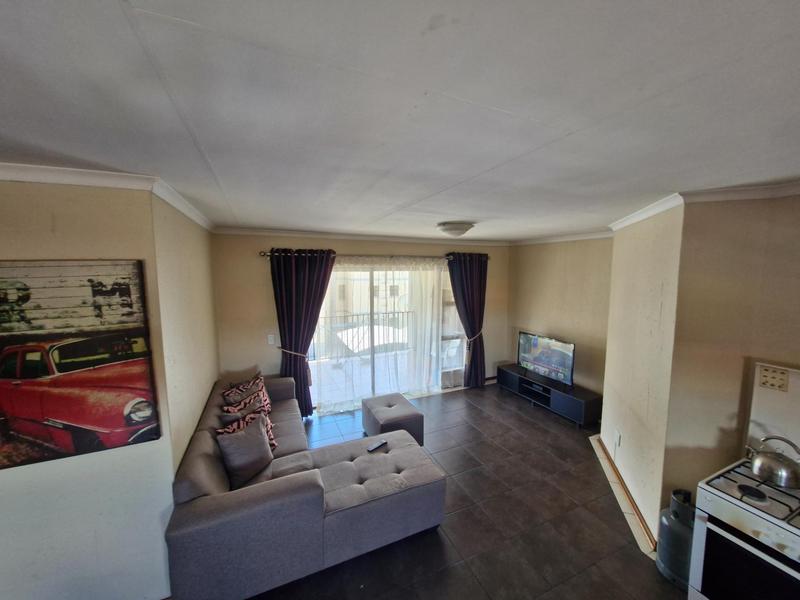 2 Bedroom Property for Sale in Gosforth Park Gauteng