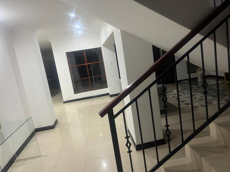 To Let 4 Bedroom Property for Rent in Johannesburg Central Gauteng