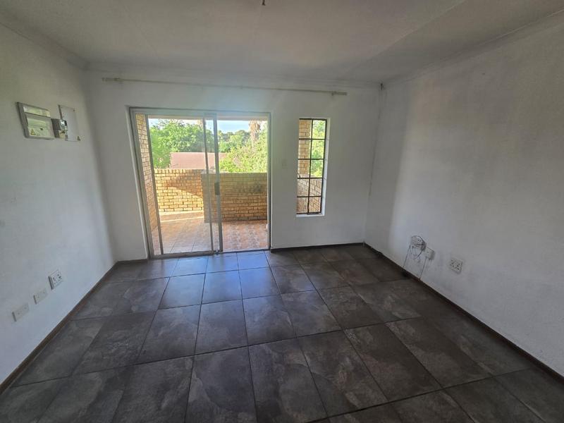 To Let 2 Bedroom Property for Rent in Florida Gauteng