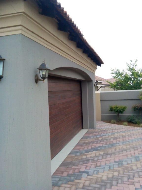 To Let 4 Bedroom Property for Rent in Vanderbijlpark SE 8 Gauteng