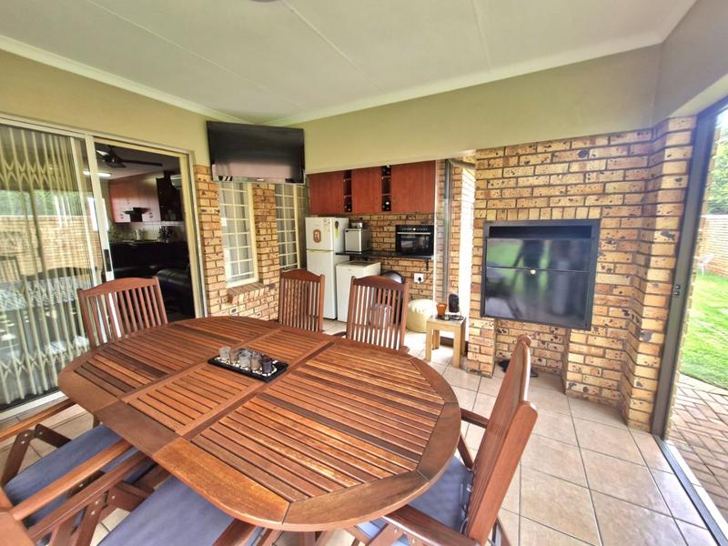 2 Bedroom Property for Sale in Annlin Gauteng