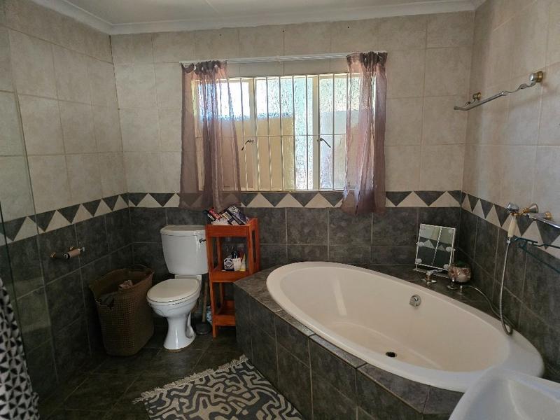 3 Bedroom Property for Sale in Doornpoort Gauteng