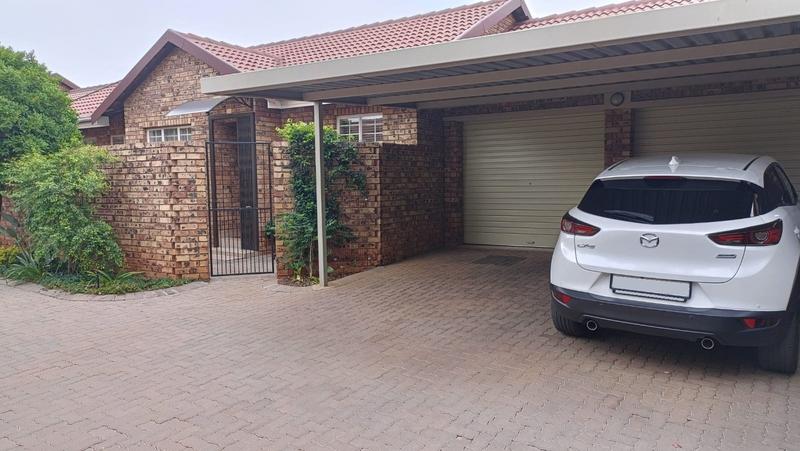 2 Bedroom Property for Sale in Montana Gauteng