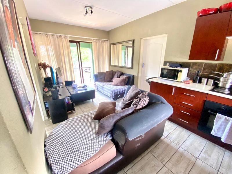 To Let 2 Bedroom Property for Rent in Honeydew Grove Gauteng